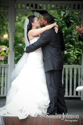 Best The Courtyard at Lake Lucerne Wedding photographer - Sandra Johnson (SJFoto.com)